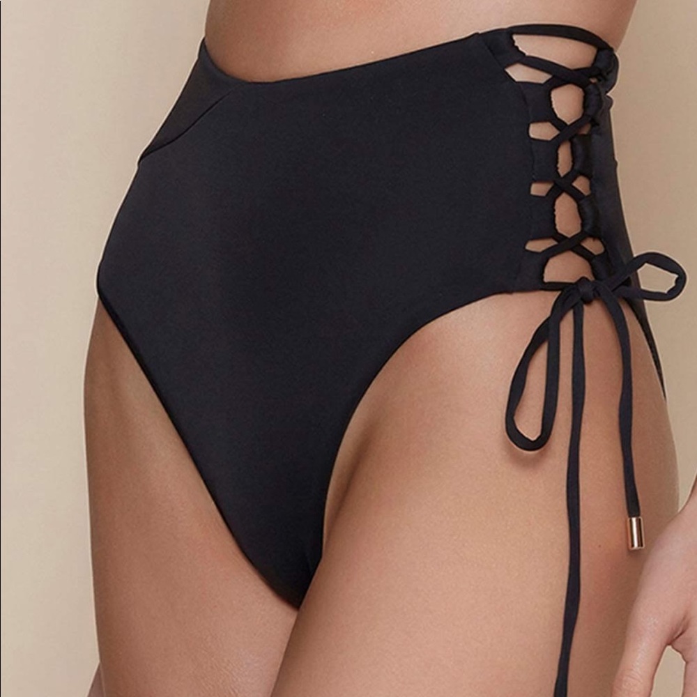 Kopper & Zink | Romeo Bikini Bottom | Scuba Black | Size L